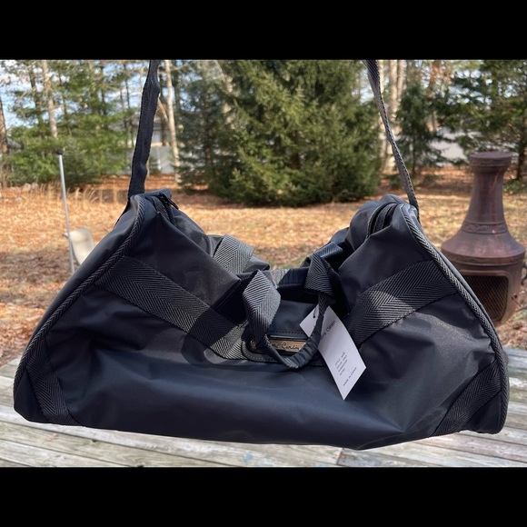 Retro Pierre Cardin Gym bag, carry on, duffle bag with shoulder strap Grey NWT - Picture 10 of 15